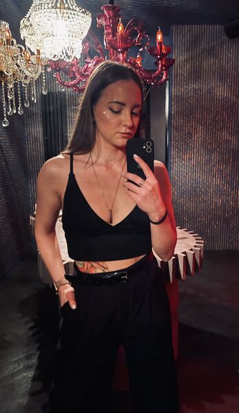  ,   Angelina, 29 ,   ,   , 