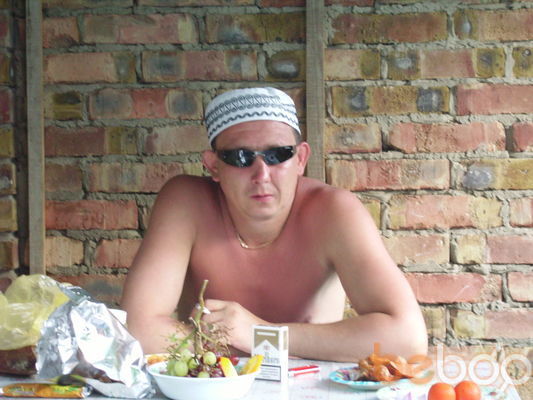  ,   Wassi, 52 ,   