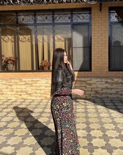  ,   Tamila, 28 ,   
