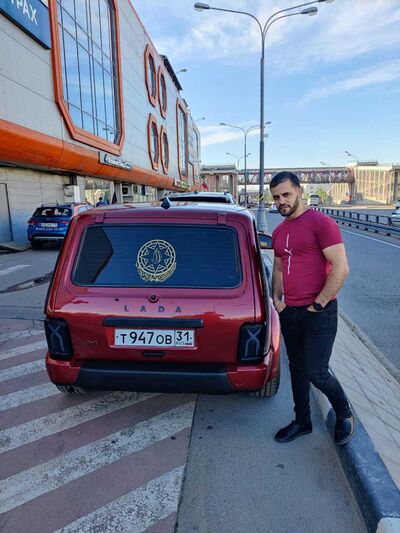  ,   Kamran, 33 ,   ,   