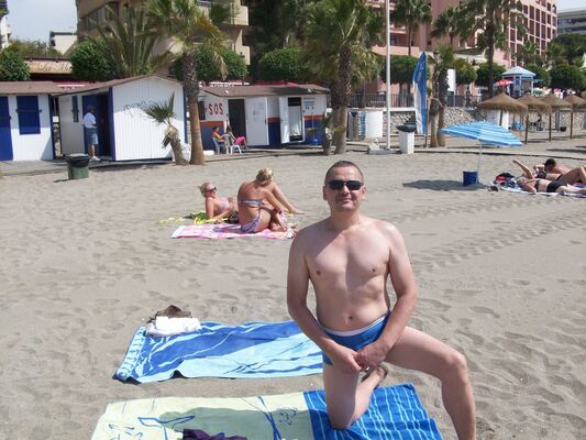  Madrid,   Ruslan, 52 ,   ,   , c , 
