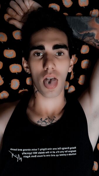  ,   Artiom, 28 ,   ,   