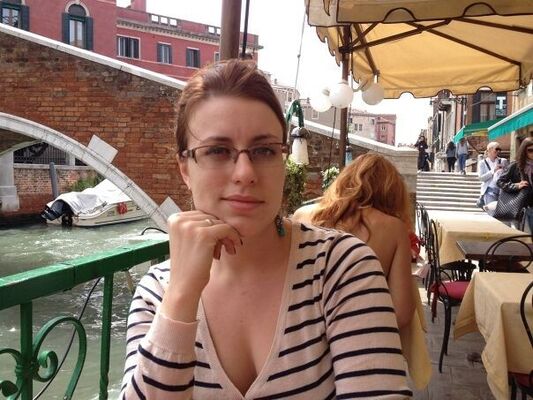  ,   Kamilla, 30 ,   ,   , c , 