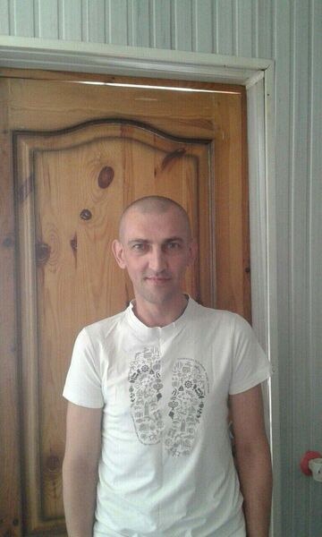  ,   Tolik, 52 ,   