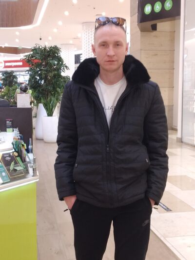  ,   Ruslan, 31 ,   ,   