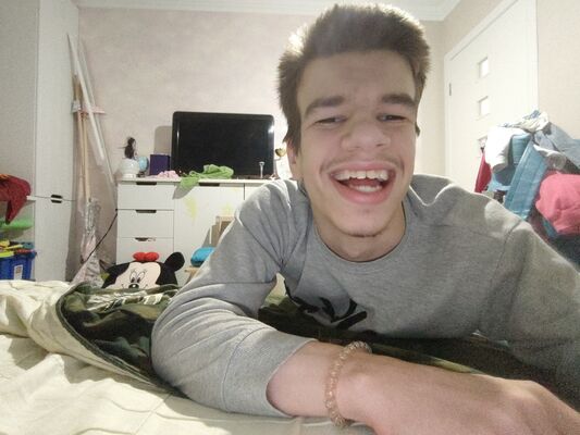  ,   Kristian, 19 ,   ,   