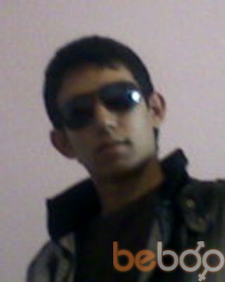  ,   Bobur, 32 ,   