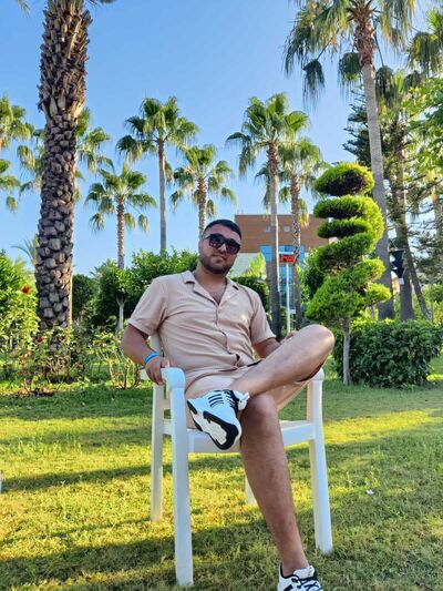  ,   Elvin, 33 ,   ,   