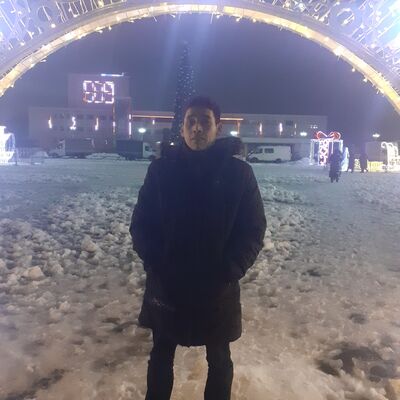  ,   Ali, 32 ,   ,   