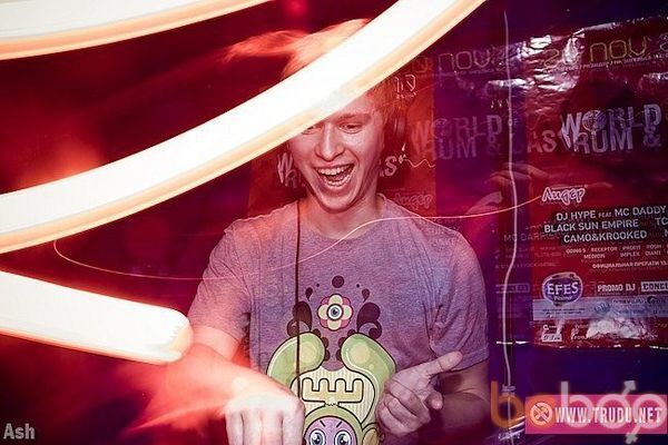  -,   Dmitrii, 38 ,   