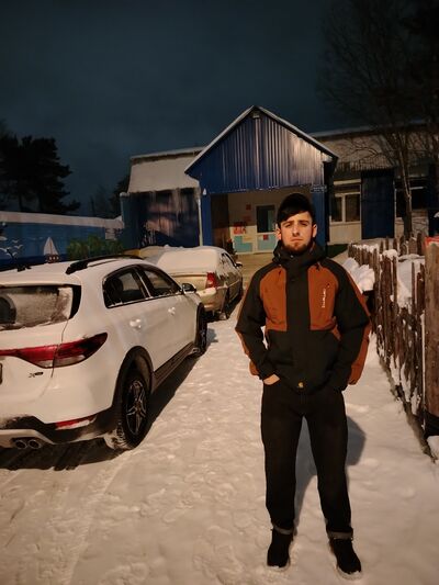  ,   Mirzobek, 21 ,     , c 