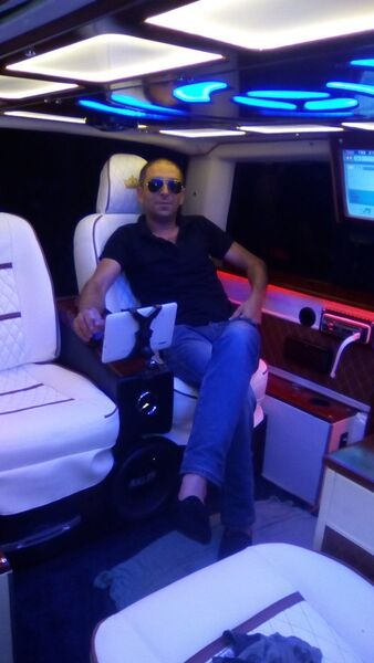  ,   S U R I K, 40 ,   