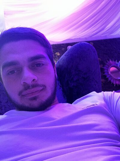  -,   , 21 ,   