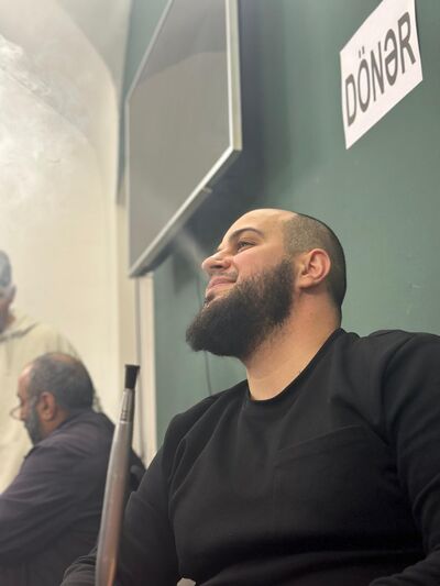  ,   Leo, 32 ,     , c 
