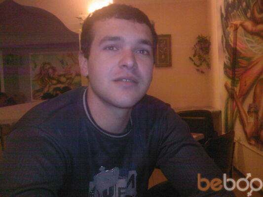  ,   Alex, 35 ,  