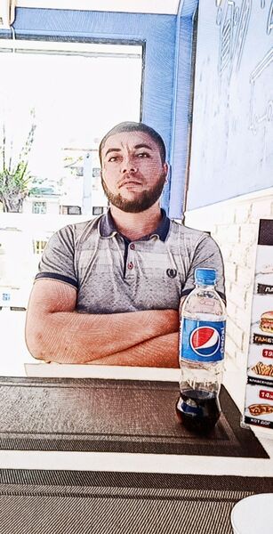 ,   Shohrux, 34 ,   ,   