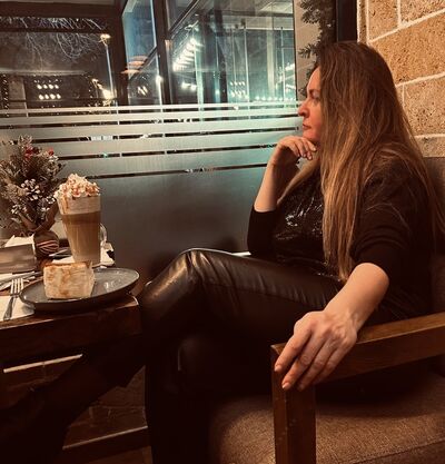  ,   Lada, 47 ,   c 