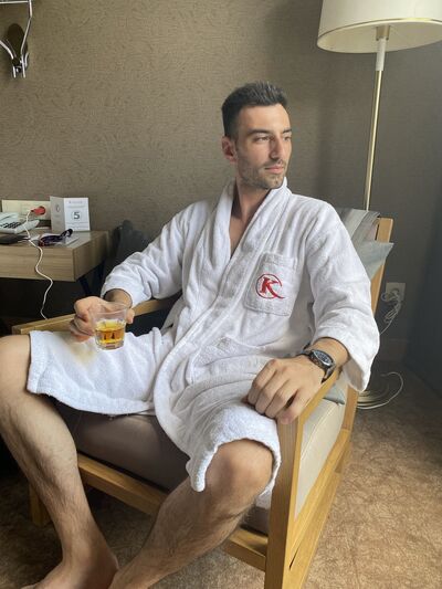  Cesme,   MrHukumdar, 32 ,   ,   