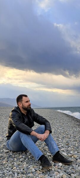  ,   Vladimir, 39 ,   ,   