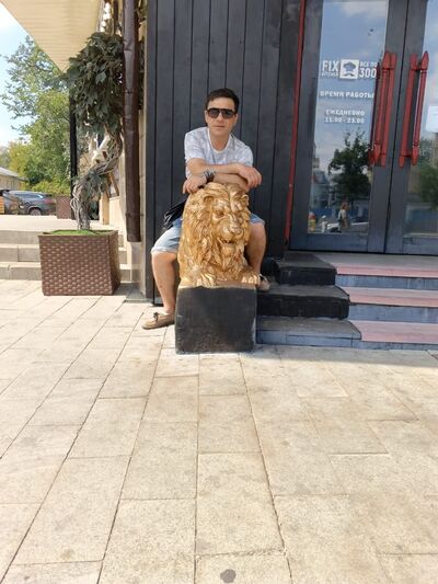  ,   Hayk, 36 ,   ,   