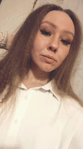  ,   Angelina, 22 ,   