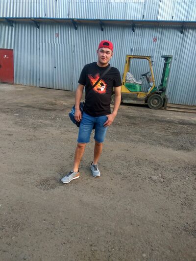  ,   Avazbek, 31 ,   ,   , c , 