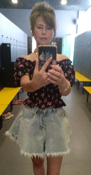  --,   , 35 ,   