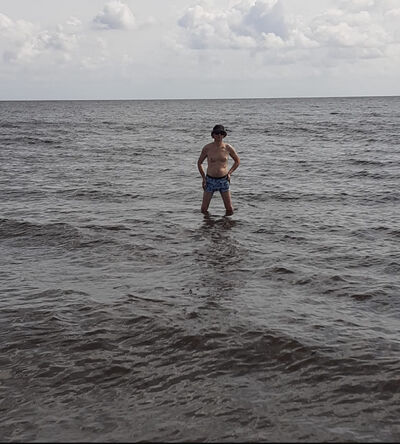  ,   Aleksandrs, 49 ,   ,   , c , 