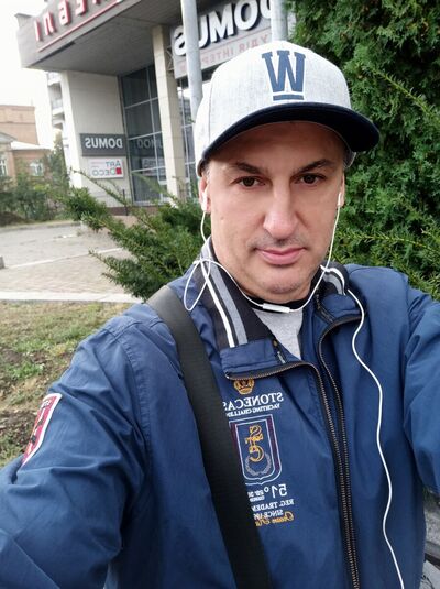  ,   Alegator, 46 ,     , c 
