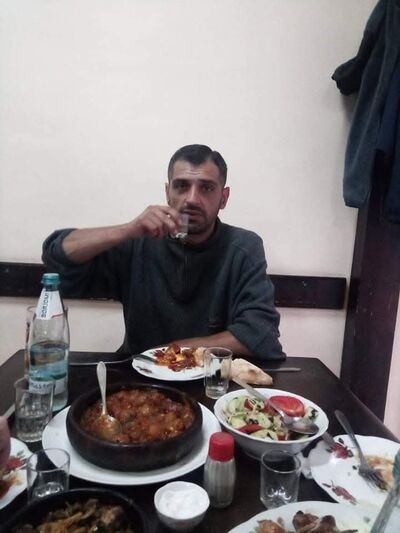  ,   Goga, 45 ,   ,   