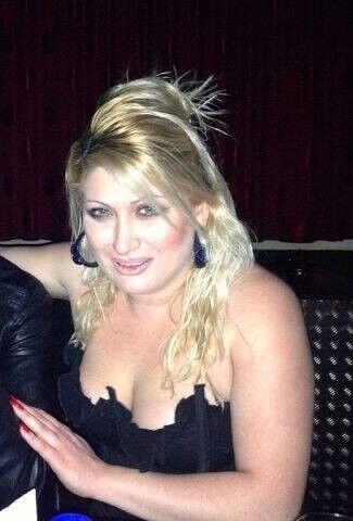  6986533  Lara, 53 ,    