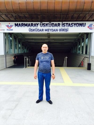  ,   Tolkin, 42 ,  