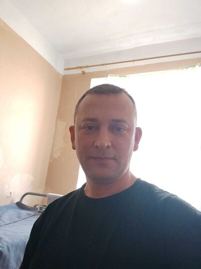  ,   Denis, 42 ,   