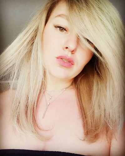  ,   Malina, 29 ,   ,   , 