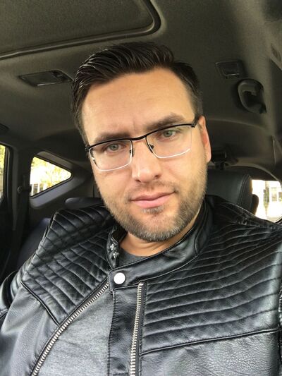  ,   Ian, 35 ,   ,   