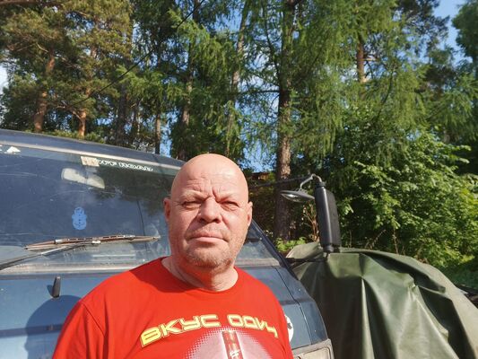  ,   Valery, 60 ,   ,   