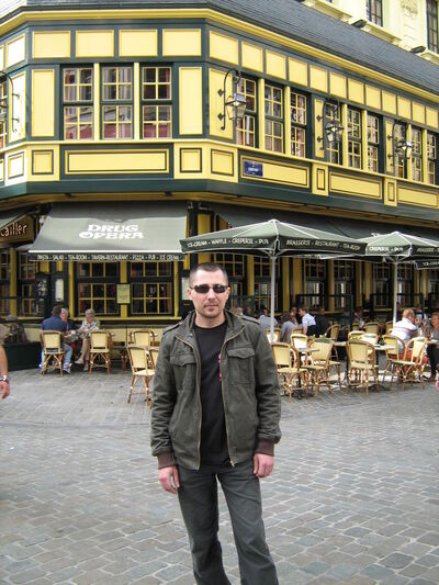  ,   Ruslan, 40 ,   ,   , c 