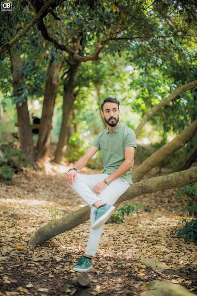  ,   Hamza, 29 ,   ,   , c , 