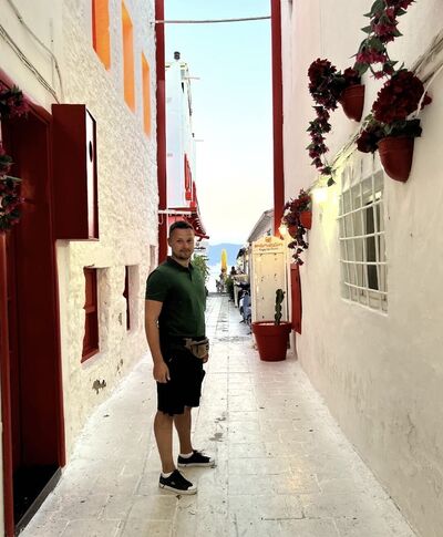  ,   , 35 ,   