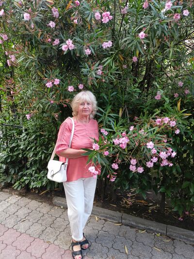   ,   Nina, 70 ,   ,   , c 