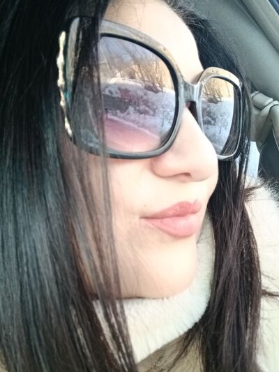  -,   Mia, 44 ,   c 