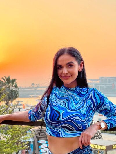  ,   Anna, 38 ,   ,   