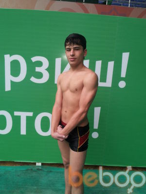  3279393  Hasan, 32 ,    