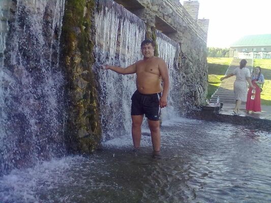  ,   Artem, 42 ,     , c 