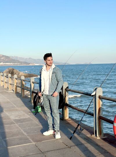  ?,   Alex, 32 ,   ,   