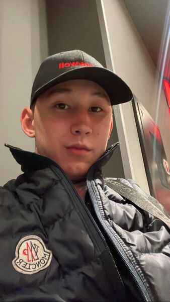  ,   Daniyar, 25 ,   ,   , 