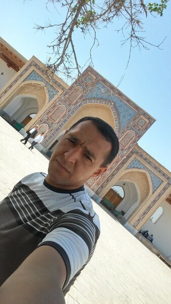  ,   Ikrom, 44 ,   ,   , c 