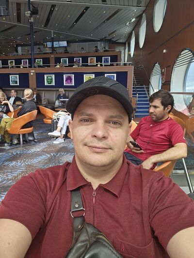  ,   Vitaliy, 37 ,   ,   