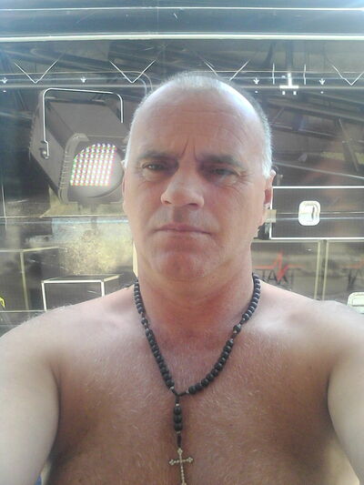  Budva,   Veselin, 53 ,     , c 