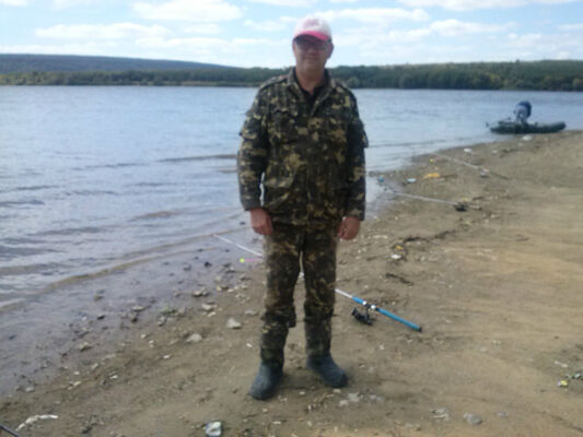  ,   Costobas, 60 ,  